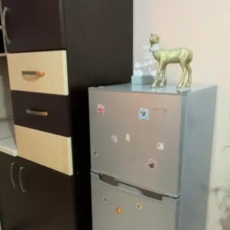 Me Qera Tek Selvija Apartment *